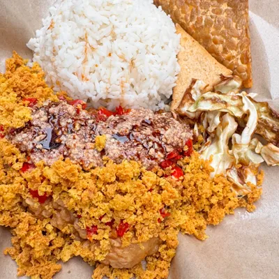 Ayam Gepuk Kremes  - Indorosso Menu