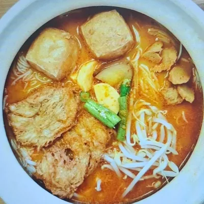 Bihun+Kuey Teow Curry Noodles  - Saiva Kitchens Menu