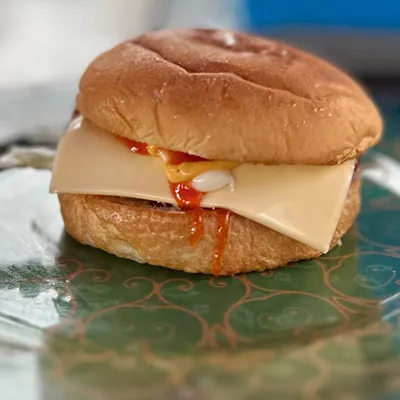 Burger Daging Cheese - Midnight Burger Station Menu