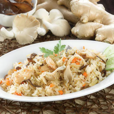 FR2.Ginger Fried Rice - Johnny's Restaurant Menu