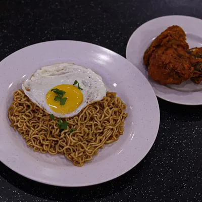 Indomie Double Ayam - Abadi Cafeteria Menu
