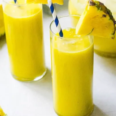 jus nanas - Dayana Ala Thai Seafood Menu