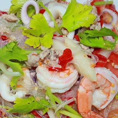 Kerabu sohoon - Dayana Ala Thai Seafood Menu