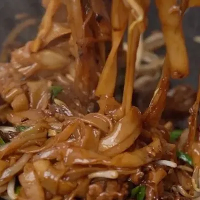 KUEW TEOW GORENG DAGING - Al Fariz Maju Menu