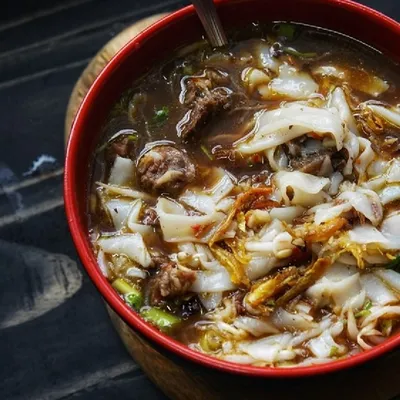 kuey teow bandung - Dayana Ala Thai Seafood Menu