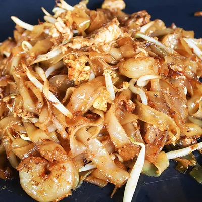 Kuey Teow Goreng Ayam - Abadi Cafeteria Menu