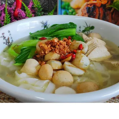 kuey teow sup - Dayana Ala Thai Seafood Menu