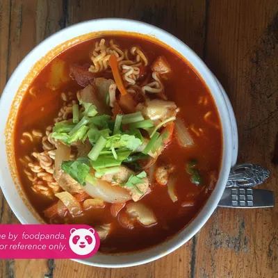 Maggi Tomyam - H Deens Corner Menu