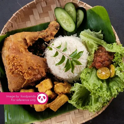 Nasi Ayam Penyet - Warung Santai Meru Menu