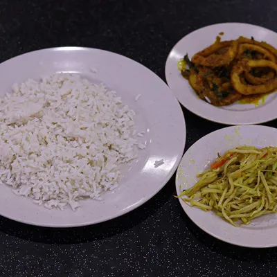 Nasi Campur Sotong + 1 Sayur - Abadi Cafeteria Menu