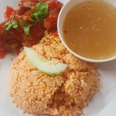 Nasi Goreng Ayam - Eddy & Pak Mod Tomyam Seafood Menu