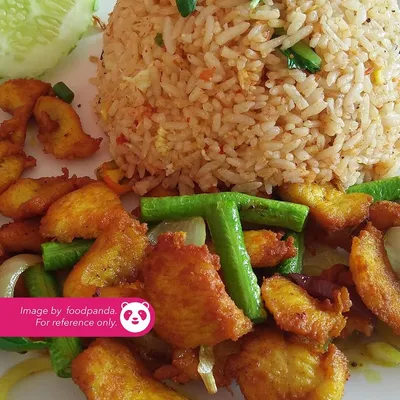 Nasi Goreng Ayam Goreng Kunyit - Laman Aiman Juara Sup Herbal Menu