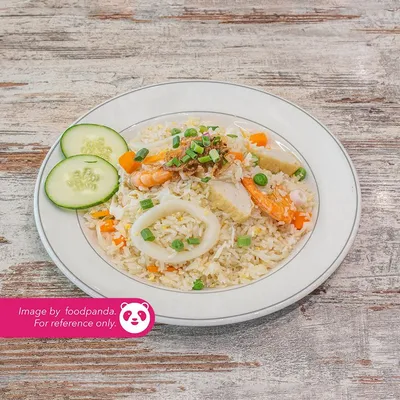 Nasi Goreng Seafood Paprik - H Deens Corner Menu