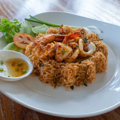 nasi goreng tomyam - Dayana Ala Thai Seafood Menu
