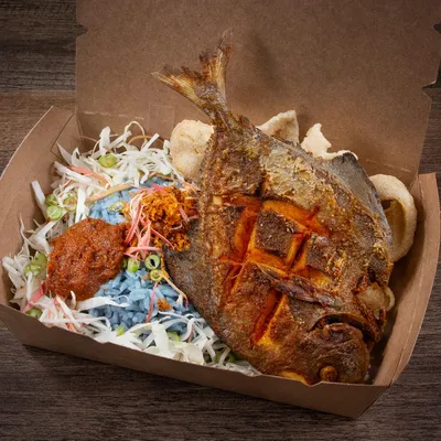Nasi Kerabu Ikan Bawal - Warung Wok Menu