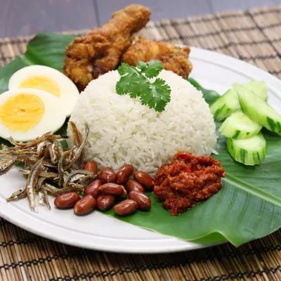 Nasi Lemak Ayam Goreng - Kedai Makan Ayam Penyet Dan BAKSO KAK ROS Menu