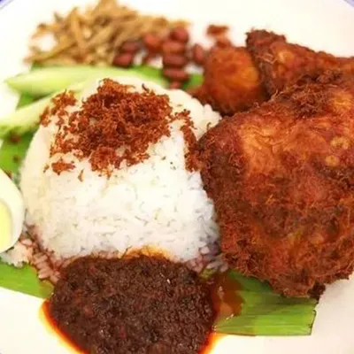 Nasi Lemak Ayam - Restoran Tiga Ros Menu