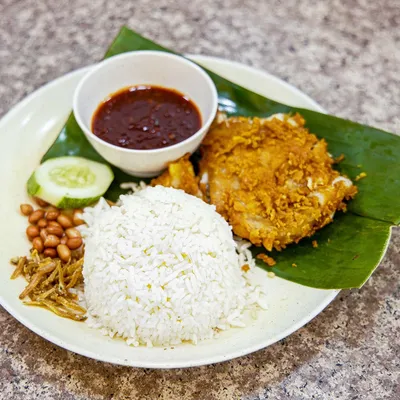 Nasi Lemak Ayam - RESTORAN YASIN (JB) Menu