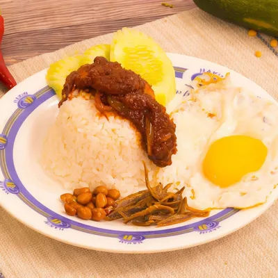 Nasi Lemak Telur Mata - Restoran Hakim Menu