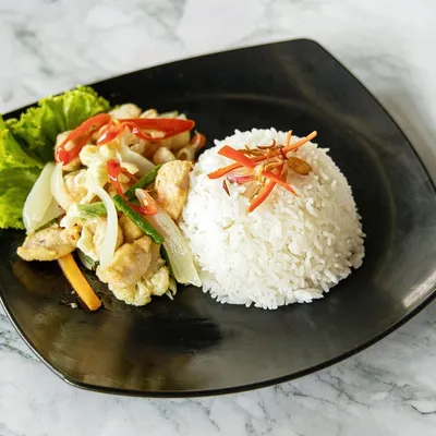 Nasi Putih Ayam Kunyit - H Deens Corner Menu