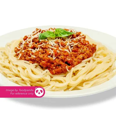 PT06. Spaghetti Bolognese - Village Grill Menu
