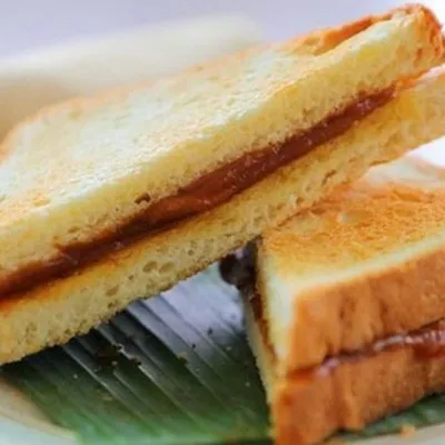 Roti Bakar Coklat Marjerin - Restoran Melaka Raya Menu