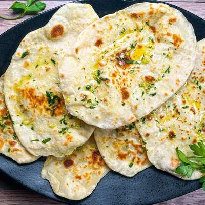 Roti Naan Garlic - Maimunah Food Corner Menu