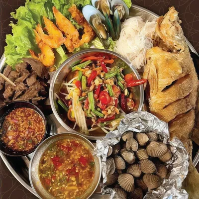 Somtam Thad - Dayana Ala Thai Seafood Menu
