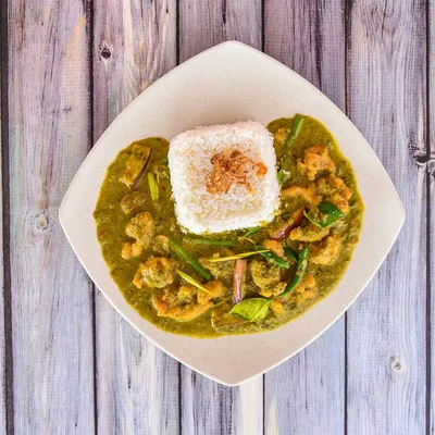 Thai Green Curry Chicken Rice - Kafe Strawberry Fields @ Glenmarie Menu